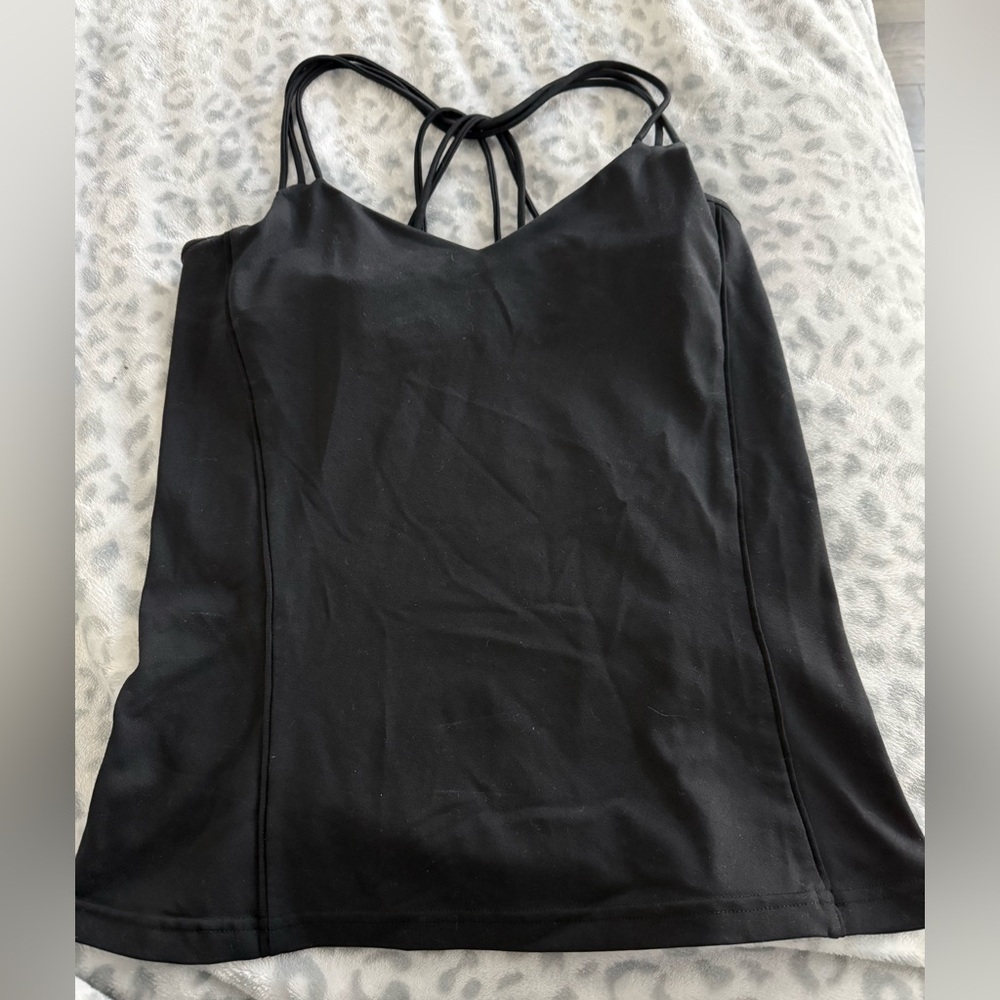 Alo Twist back yoga tank top with shelf bra S